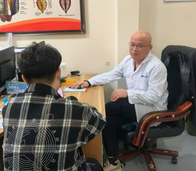 湖北省|男科医师高朋磊：守护男性健康，专业男科诊疗